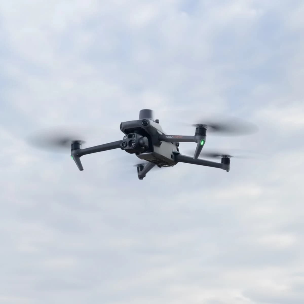 Коммерческий дрон DJI Mavic
